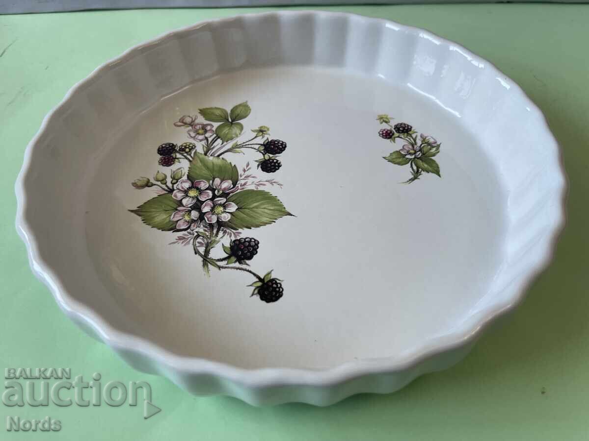 Porcelain cooking pot 23.5 cm Porcelain cooking pot 23.5 cm