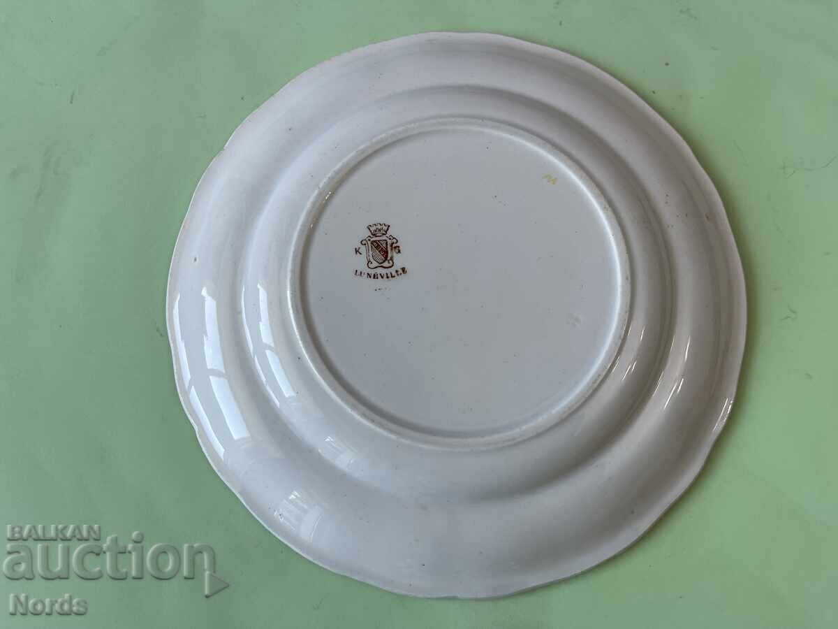 Delivery of Vintage French platter Delivery of Vintage French platter