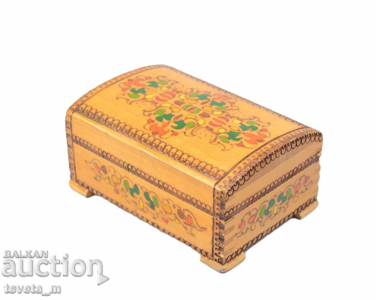 Cutie din lemn pentru mărunțișuri, lucrată manual, pirogravată - 5