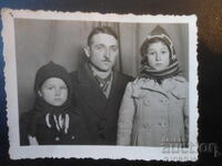 Old photograph, 1941, To the good landlords as a souvenir