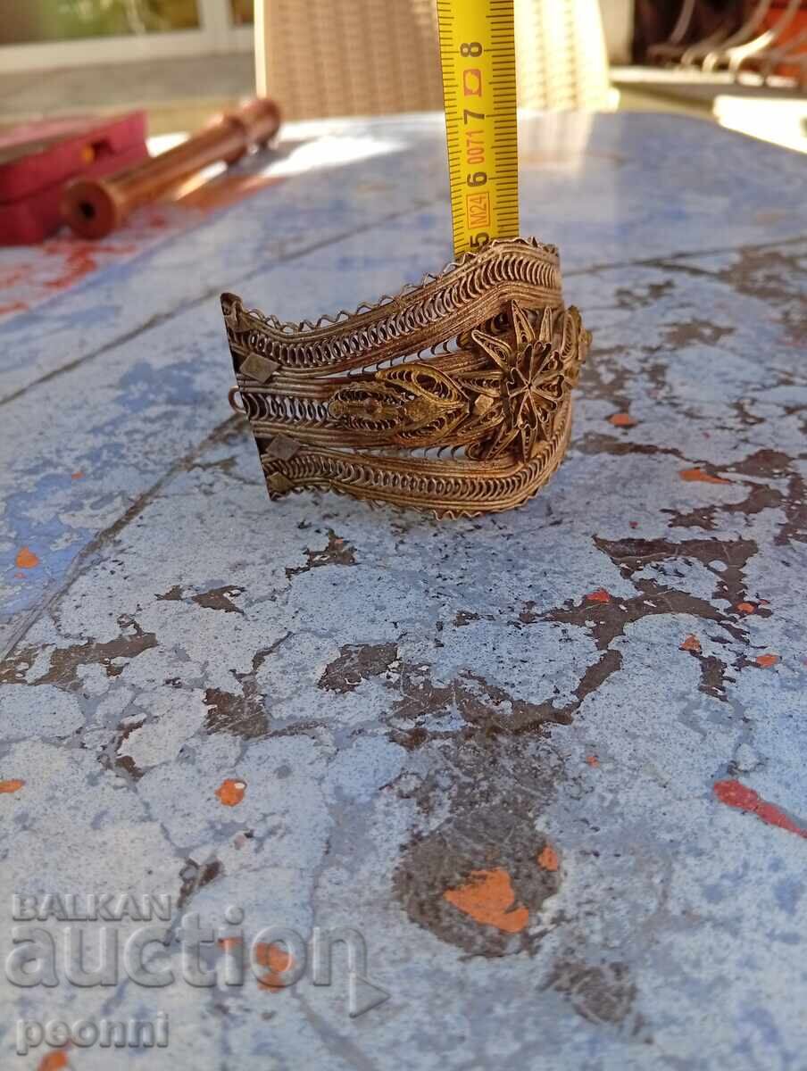 Етнографска гривна - 5 Етнографска гривна - 5