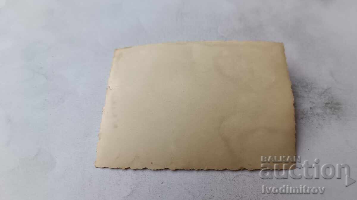 Imaginează Un bărbat și un băiețel pe plajă cu preț € 0.74 | 1.45 BGN