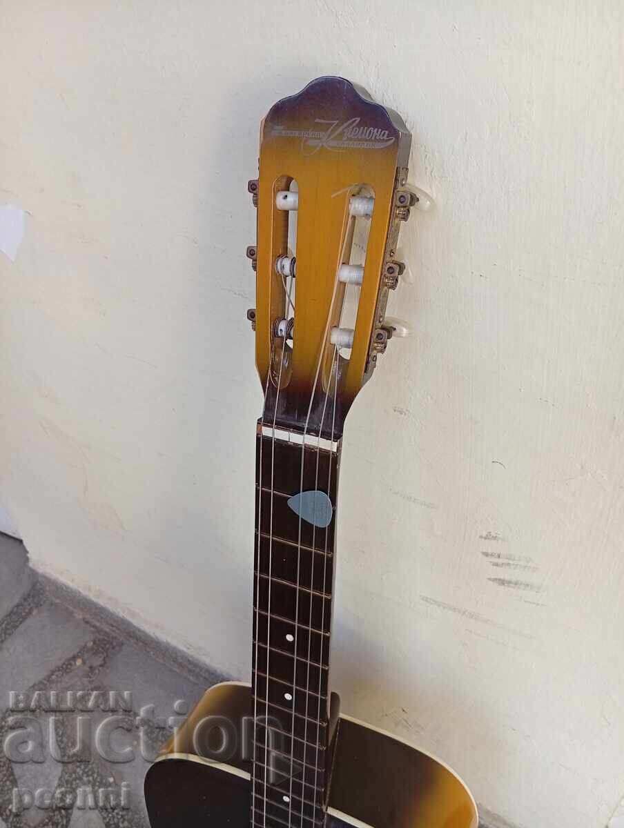 Κιθάρα Cremona με τιμή € 25.00 | 48.90 BGN Κιθάρα Cremona με τιμή € 25.00 | 48.90 BGN