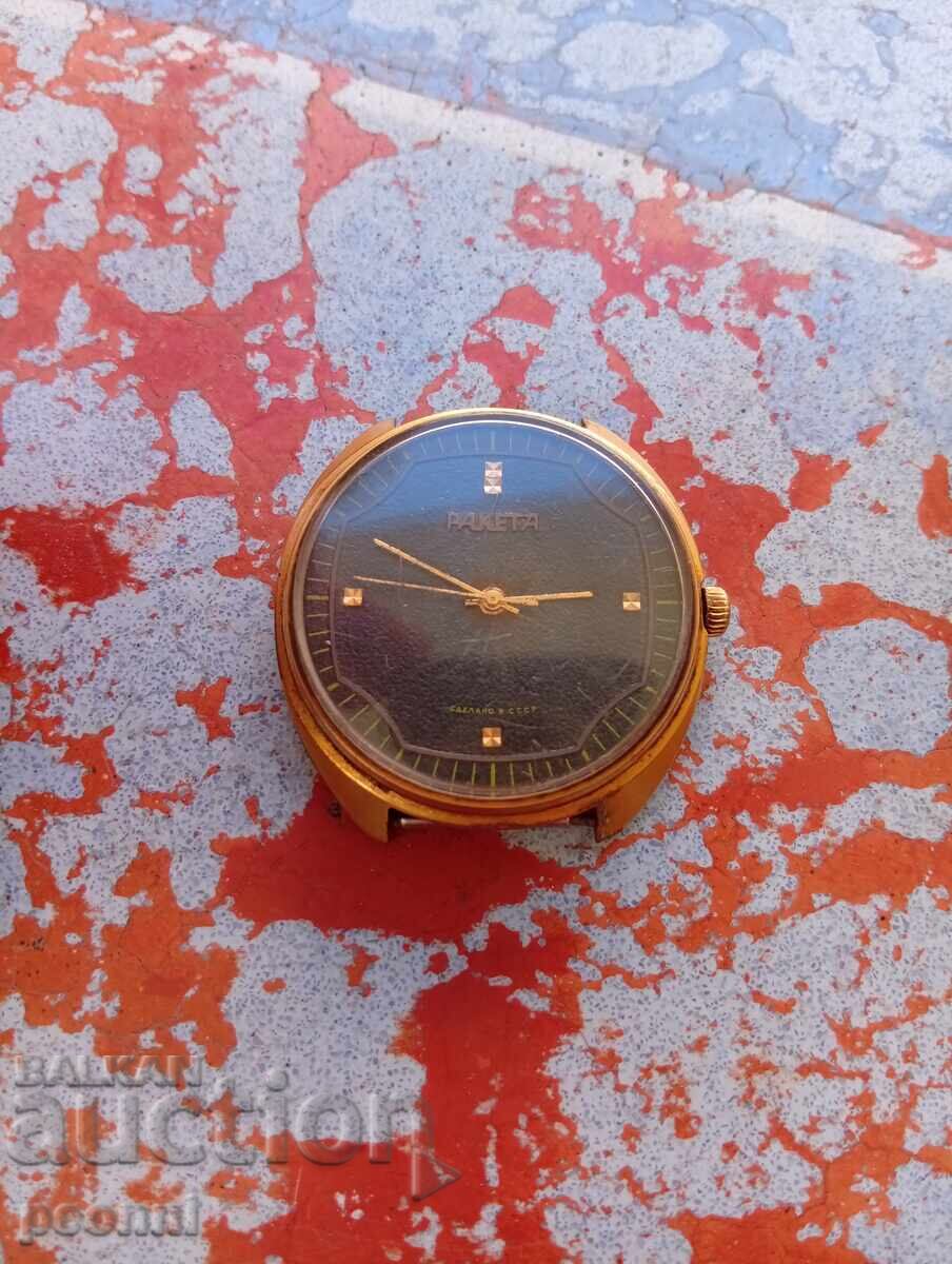 Ceas placat cu aur Raketa