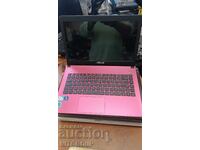 Pink Asus X401A laptop - second hand