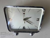 ceas deșteptător funcțional 1