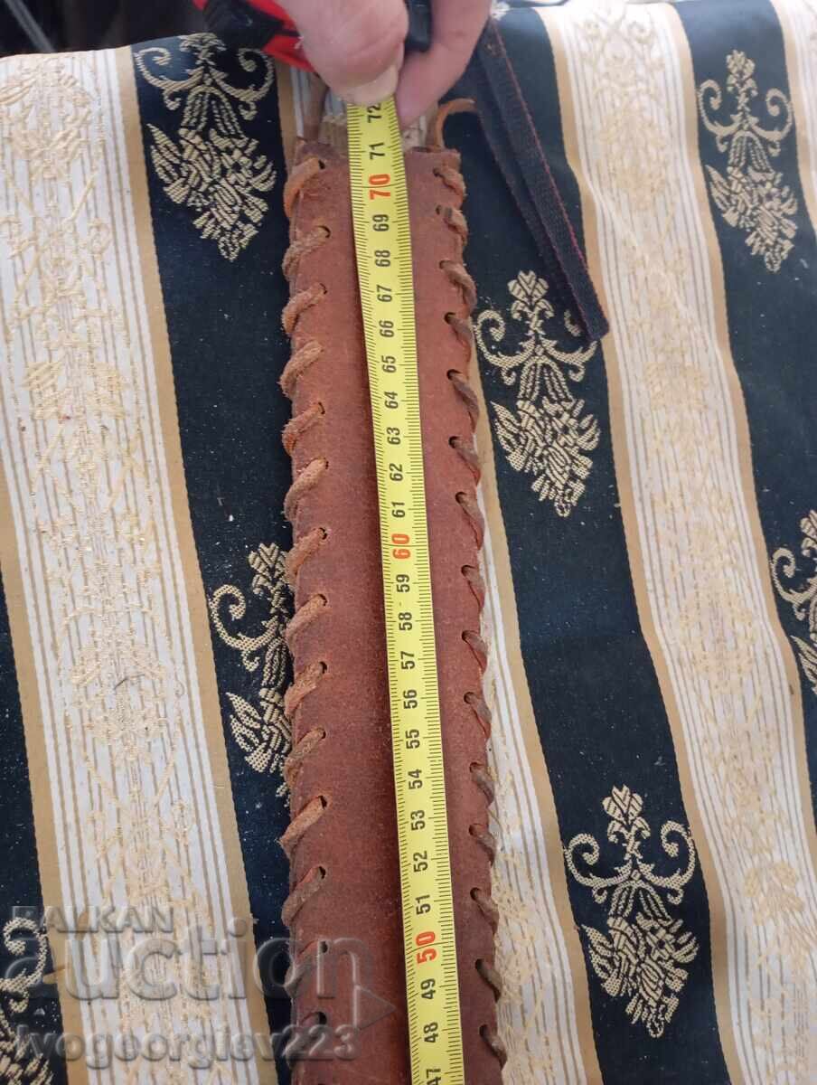 Аукцион Кожен калъф за каракулак Аукцион Кожен калъф за каракулак