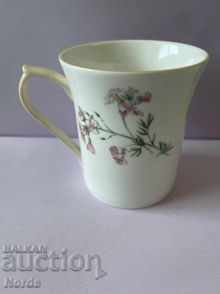 Δημοπρασία Αγγλική κούπα τύπου Mug Δημοπρασία Αγγλική κούπα τύπου Mug