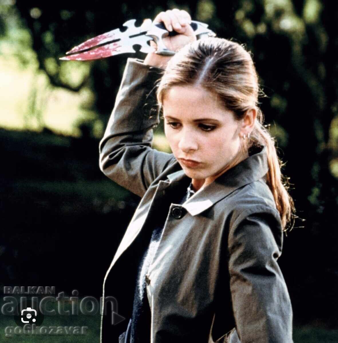 Παράδοση Το μαχαίρι από τη σειρά, Buffy η Βαμπιροφόνισσα! Παράδοση Το μαχαίρι από τη σειρά, Buffy η Βαμπιροφόνισσα!