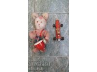 2 броя стари Играчки Формула и Заек