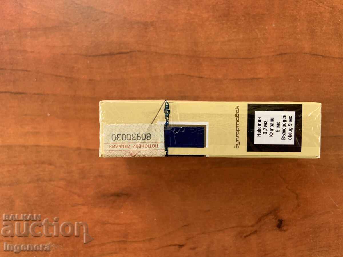 Παράδοση FEMINA CIGARETTES BOX ΑΤΥΠΩΤΟ ΜΠΛΕ ΓΙΑ ΣΥΛΛΟΓΗ