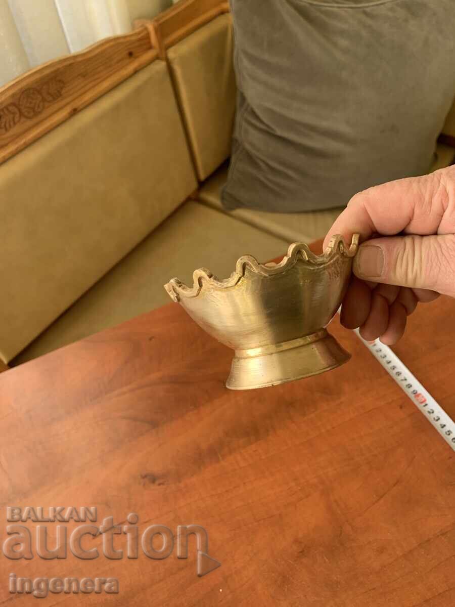 Licitație BOL VAS NUCI BOMBONIERĂ BRONZ - 182 GRAME Licitație BOL VAS NUCI BOMBONIERĂ BRONZ - 182 GRAME