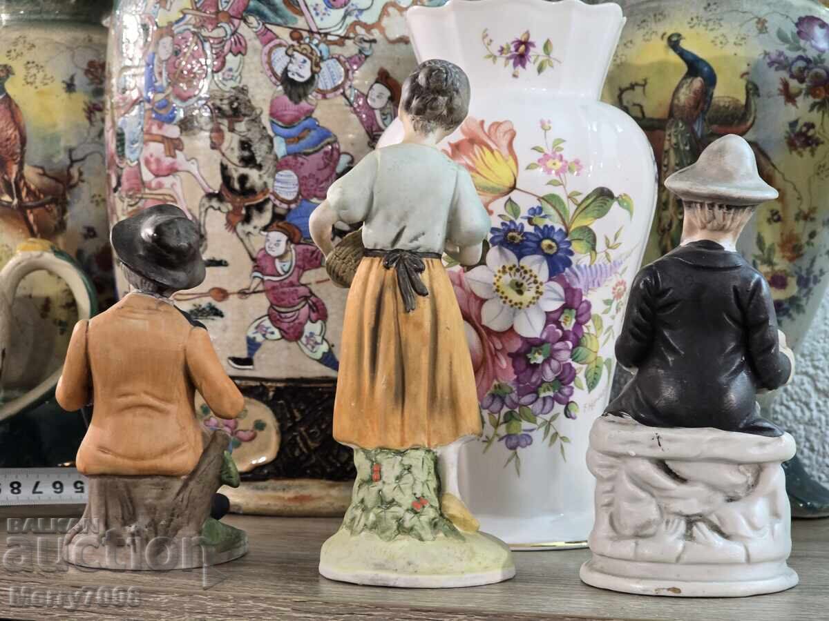 Παράδοση Τρεις φιγούρες, η καθεμία με τον χαρακτήρα της και vintage γοητεία. !!! Παράδοση Τρεις φιγούρες, η καθεμία με τον χαρακτήρα της και vintage γοητεία. !!!