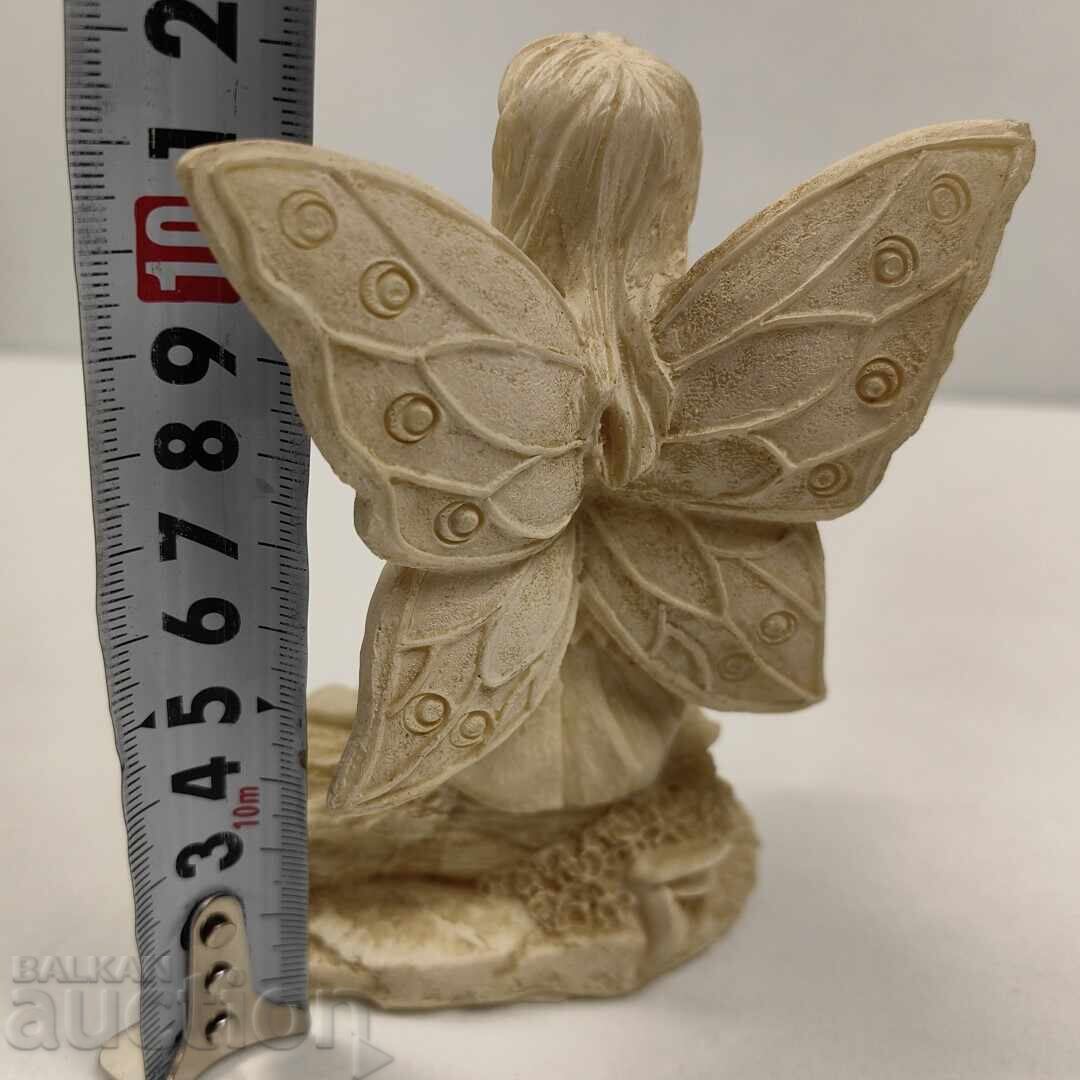 Licitație STATUETĂ FIGURINĂ PLASTIC