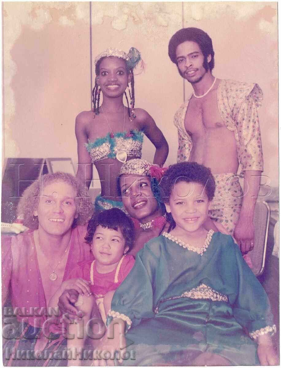 1980 FOTOGRAFIE MUZICĂ PRESĂ FOTO GUMBAY DANCE BAND DEFECT J515