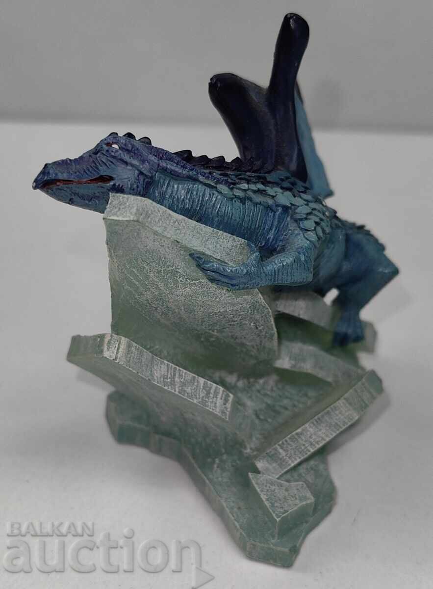 STATUETTE FIGURE PLASTIC with price € 6.00 | 11.73 BGN