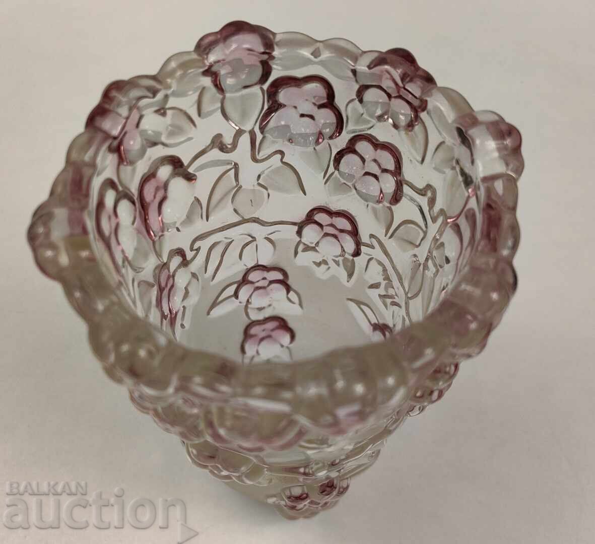 Licitație VAZĂ DE STICLĂ VAZĂ MICĂ Licitație VAZĂ DE STICLĂ VAZĂ MICĂ