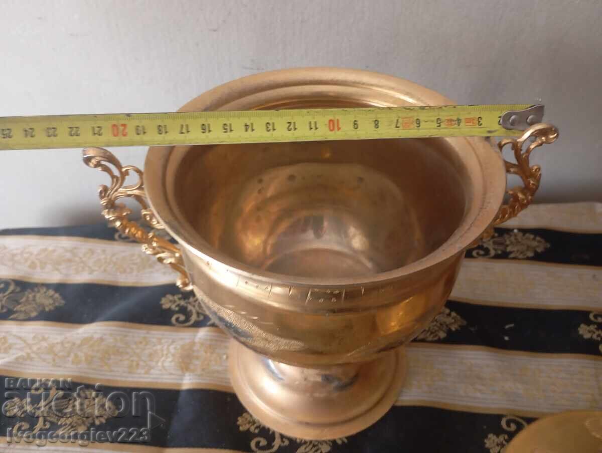 Vintage bowl with lid - 5