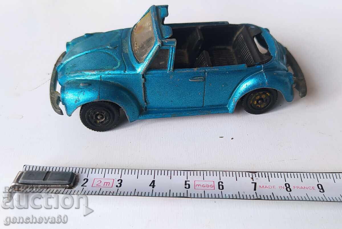 Mașinuță metalică Volkswagen Cabriolet - Italia cu preț € 5.00 | 9.78 BGN