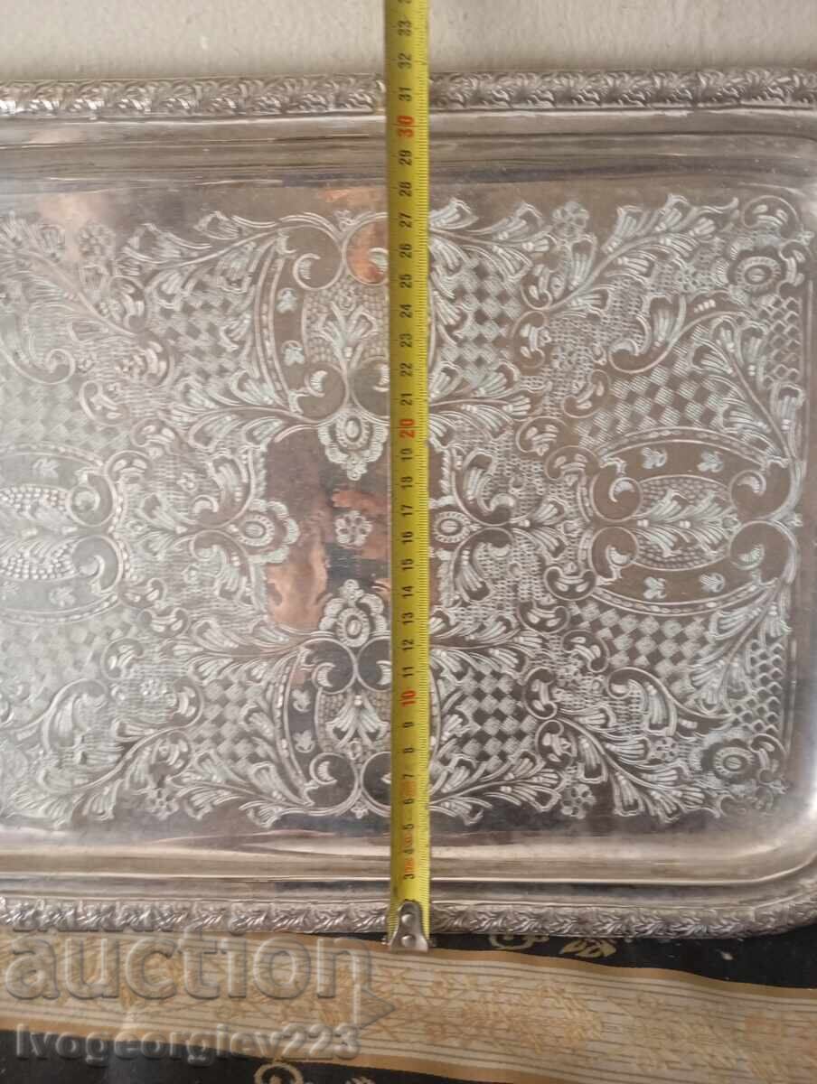 Δημοπρασία Επάργυρος δίσκος, σανίδα Δημοπρασία Επάργυρος δίσκος, σανίδα