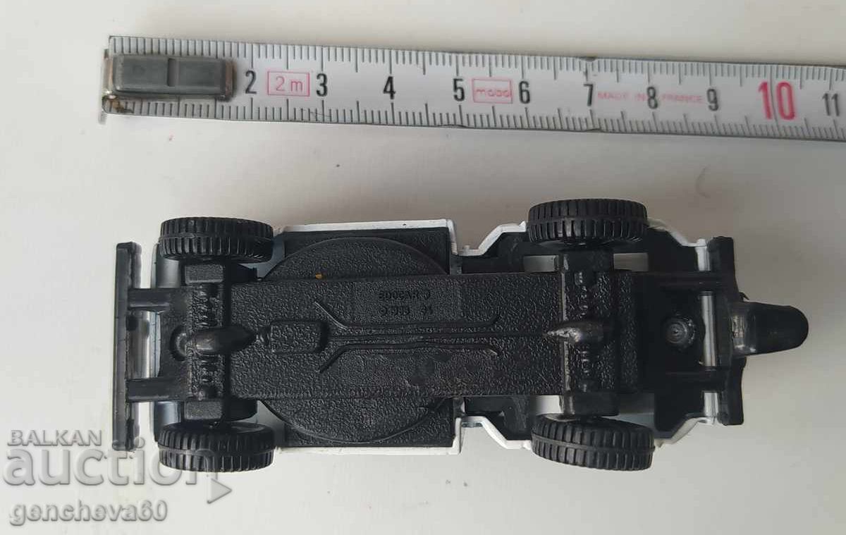 1988 Pickup truck with Coca-Cola advertisement - 7