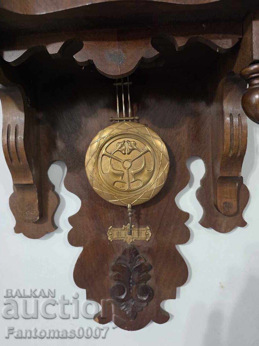 Vechiul ceas de perete german cu preț € 500.00 | 977.92 BGN