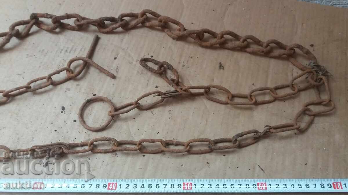 Auction  OLD CHAIN, ANIMAL SHACKLE