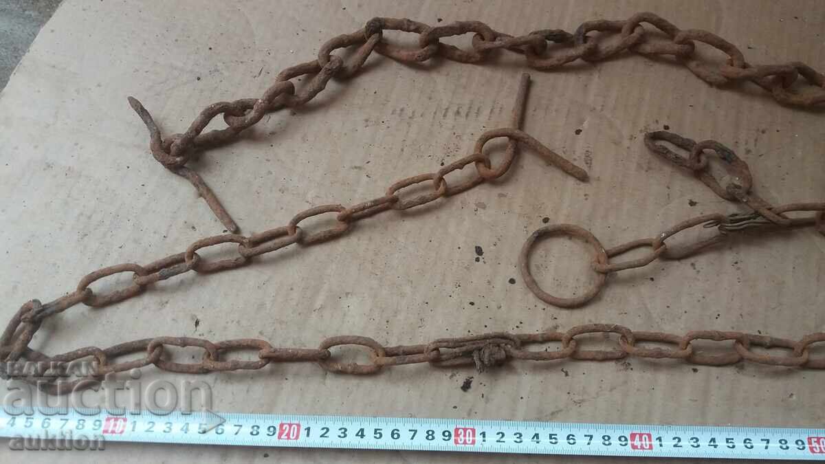 Delivery of OLD CHAIN, ANIMAL SHACKLE