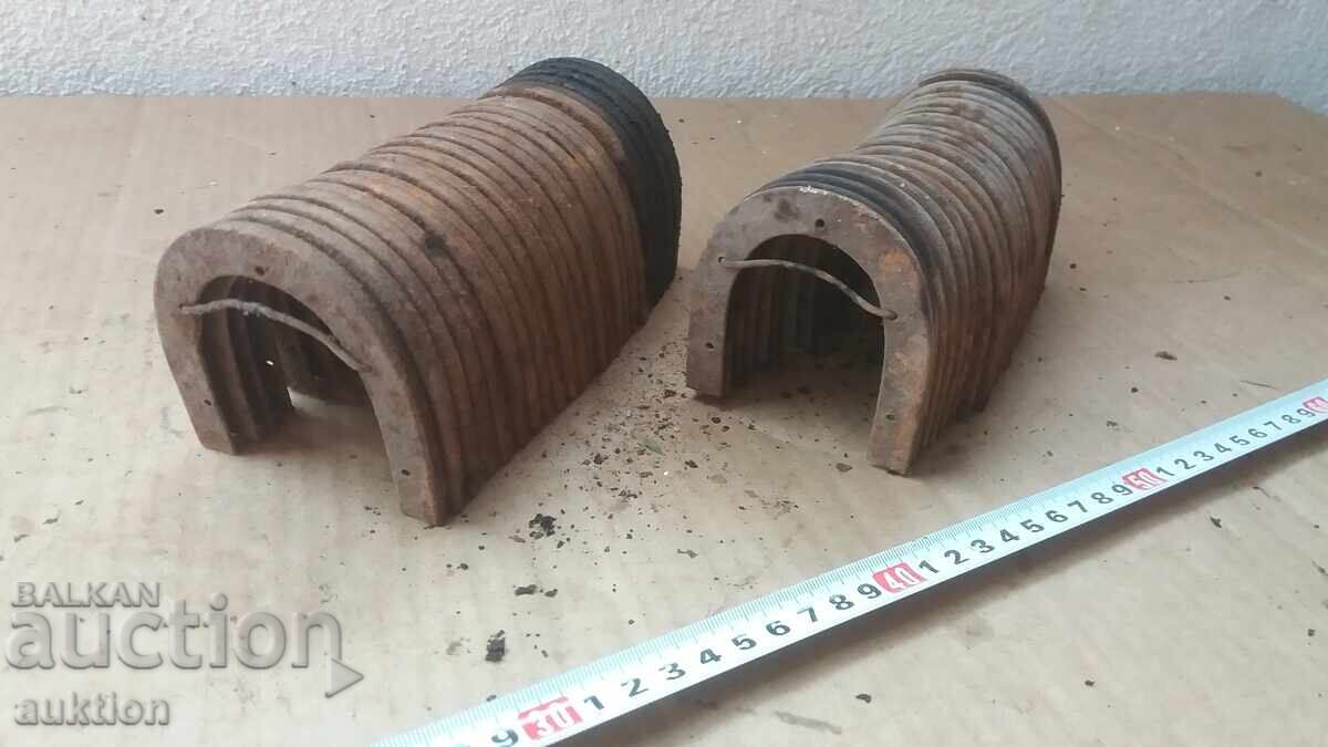 LOT POTCOAVE FORJATE, COCOȘI - 6 LOT POTCOAVE FORJATE, COCOȘI - 6