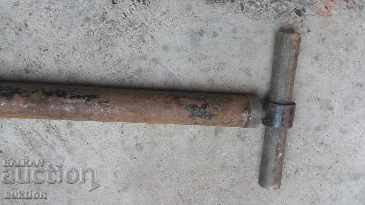 Доставка на СОЦ. МАСИВНА ПОМПА