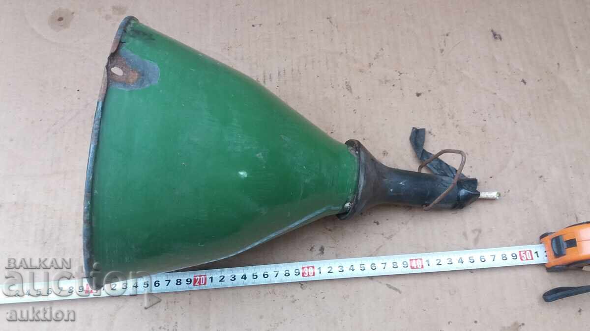 SOCIALIST INDUSTRIAL LAMP - VINTAGE ENAMEL - 5