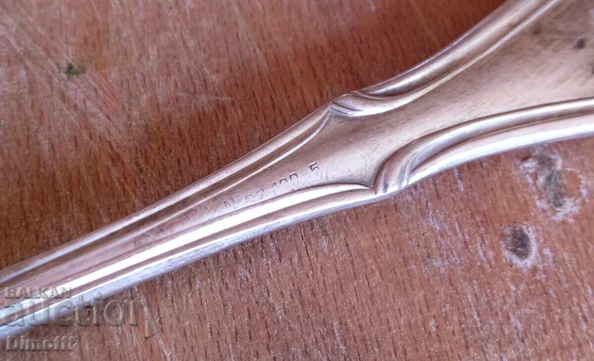 Licitație Lingură argintată 83 gr. Marcaj 100