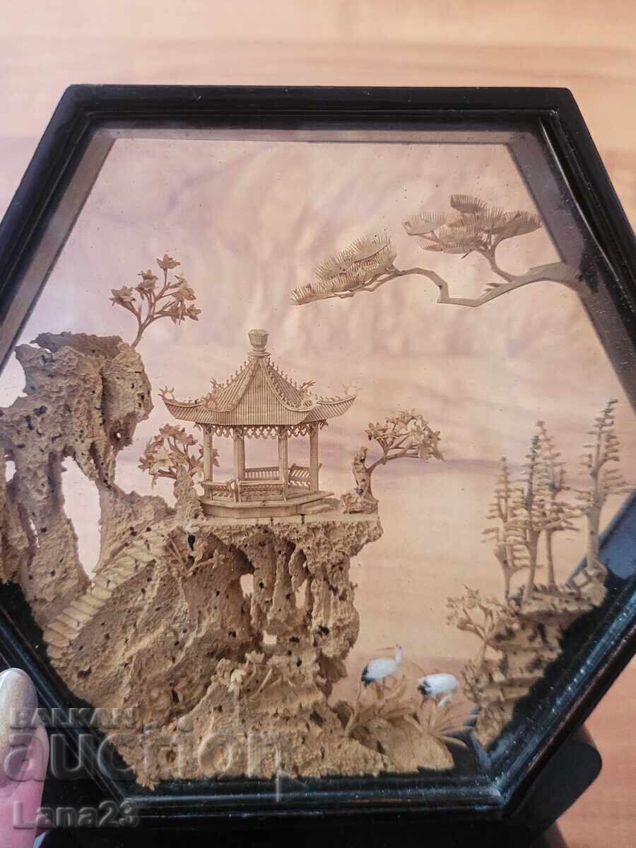 Decorațiune asiatică vintage, plută cu preț € 30.00 | 58.68 BGN Decorațiune asiatică vintage, plută cu preț € 30.00 | 58.68 BGN