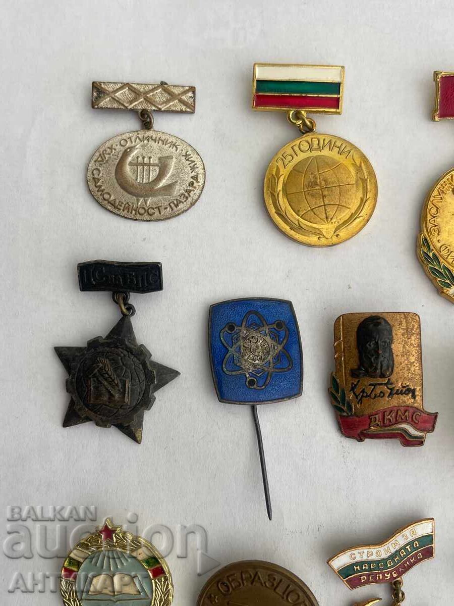 14 bucăți insigne și embleme comuniste bulgărești cu preț € 11.00 | 21.51 BGN