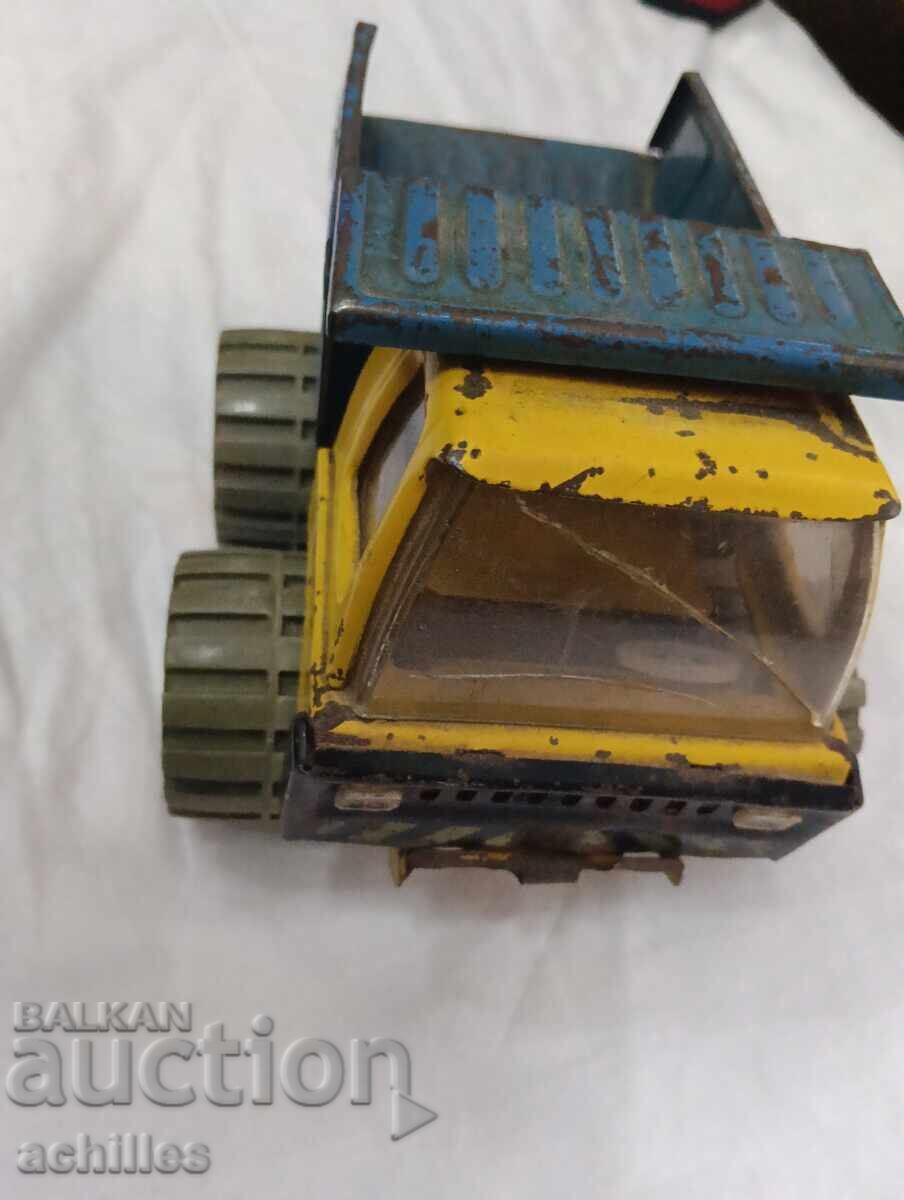 Camionetă rusească cu preț € 10.00 | 19.56 BGN