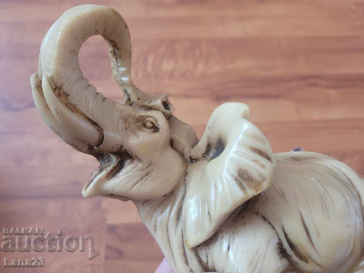 Licitație Figurină - elefant