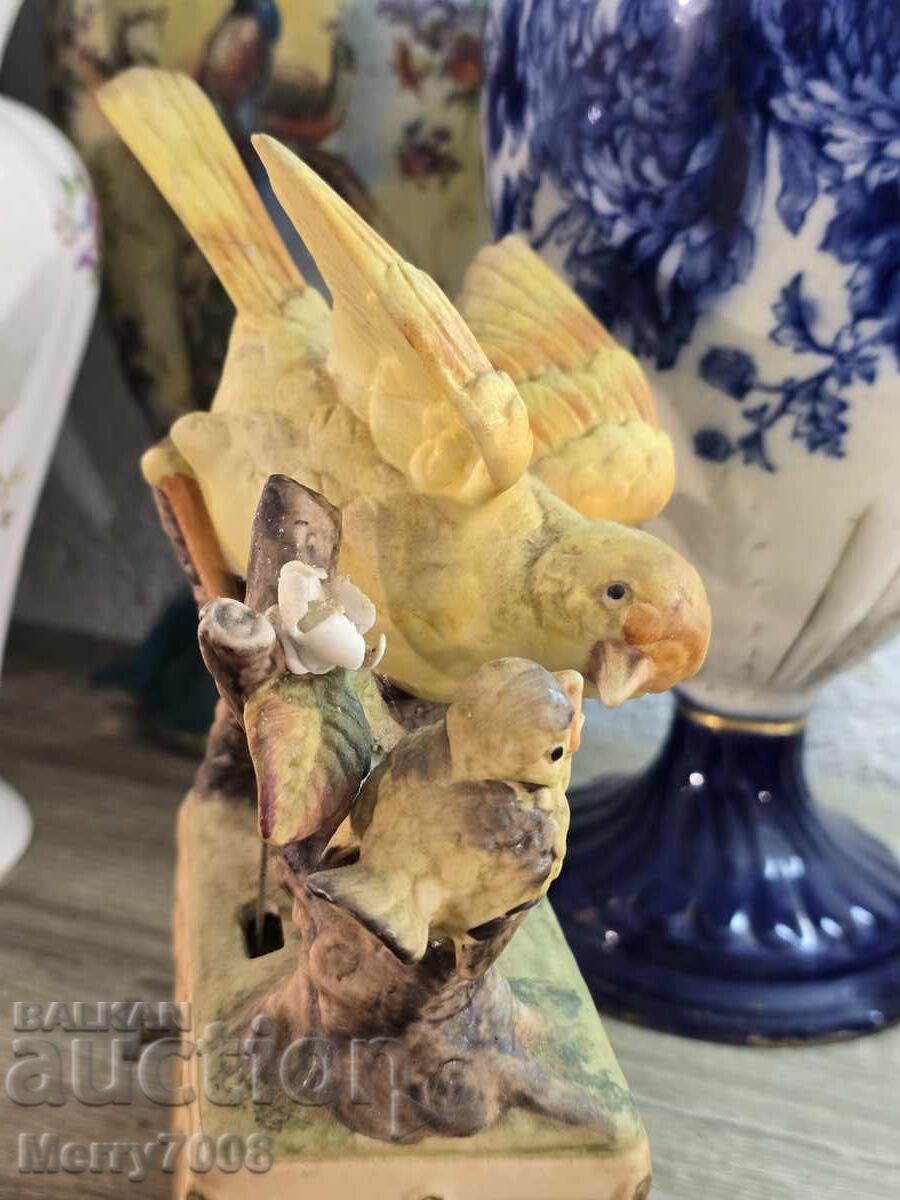 Πορσελάνινη μουσική φιγούρα με δύο πουλιά !!!