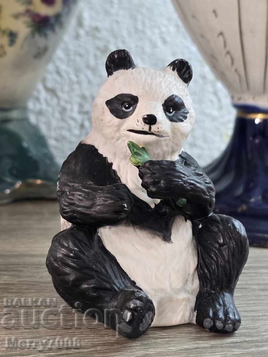 Porcelain figurine from "The Leonardo Collection" series