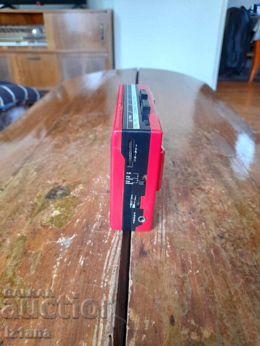 Auction  Vintage Condor Tramp 1 Walkman