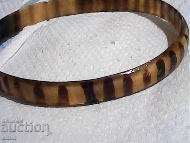 Livrarea Lot de brățări din sticlă naturală