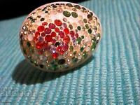 Frumos inel de damă din piatră