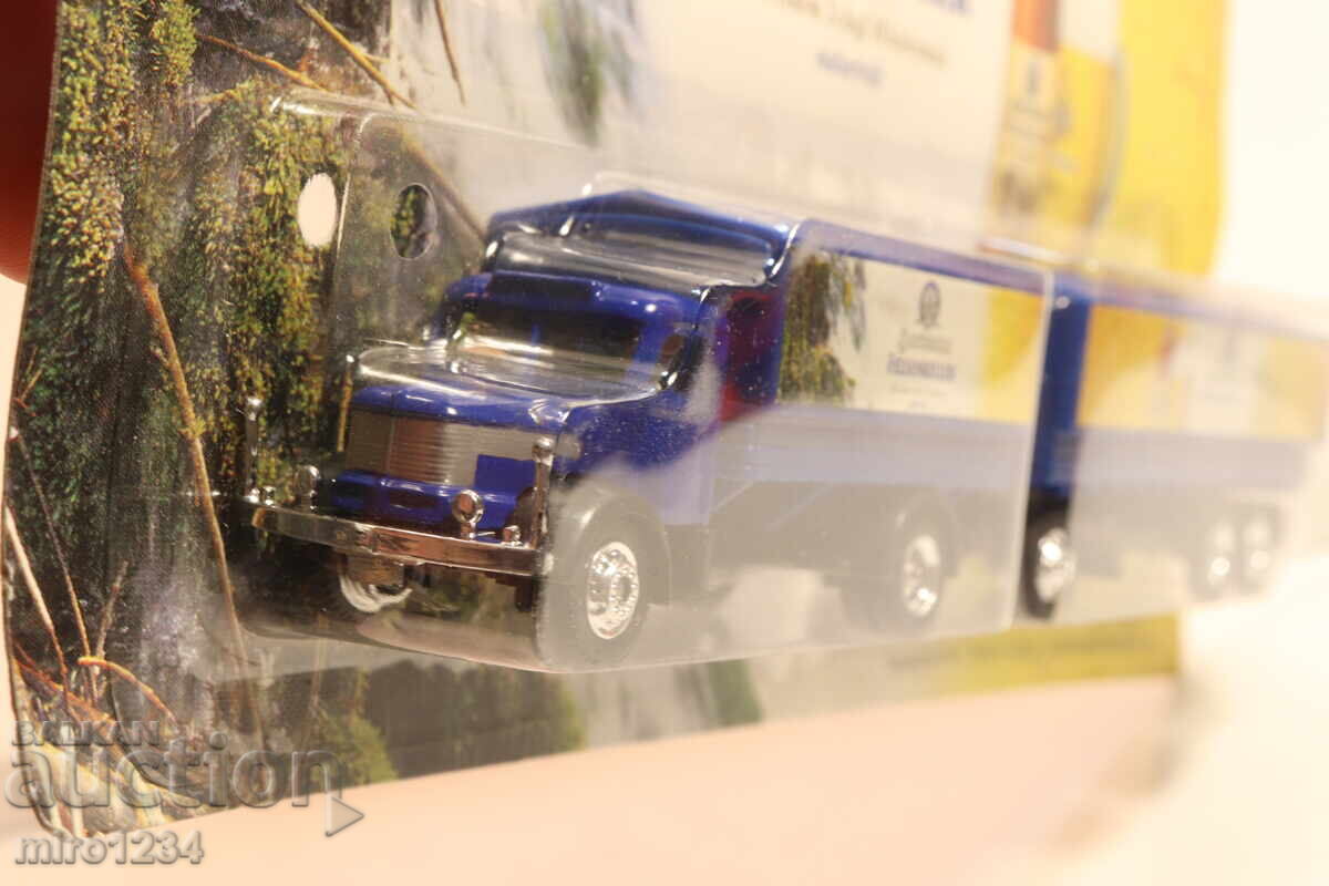 Livrarea H0 1/87 CAMION RETRO MODEL MAȘINUȚĂ