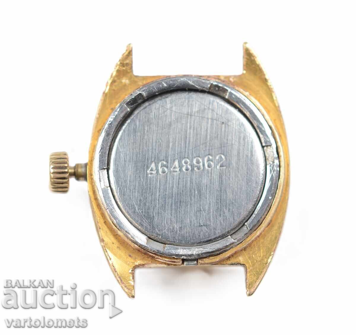 Licitație Ceas de damă URSS placat cu aur 10 Mk - nu funcționează