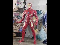 Figurină de colecție Iron Man – 33 de centimetri !!!