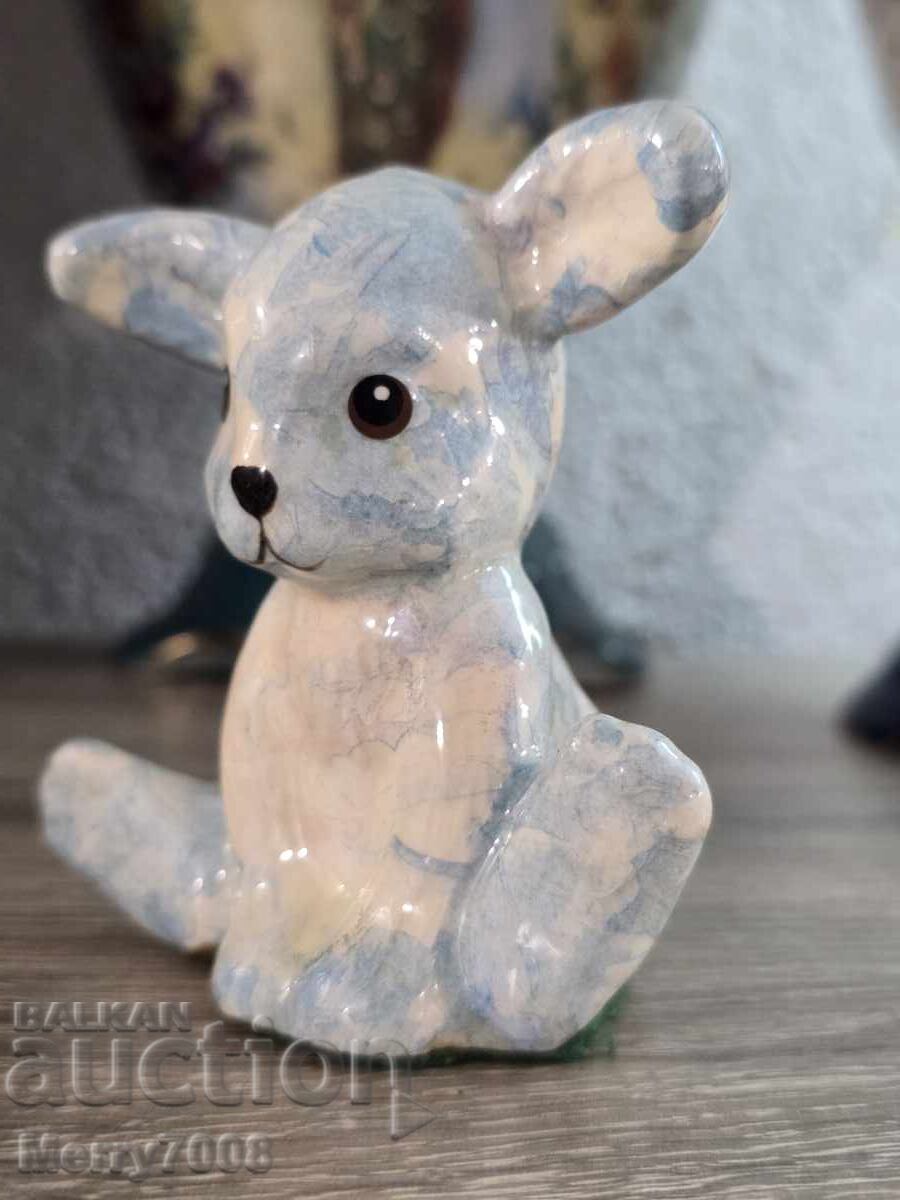 Livrarea Figurină din porțelan reprezentând un ursuleț adorabil !!!