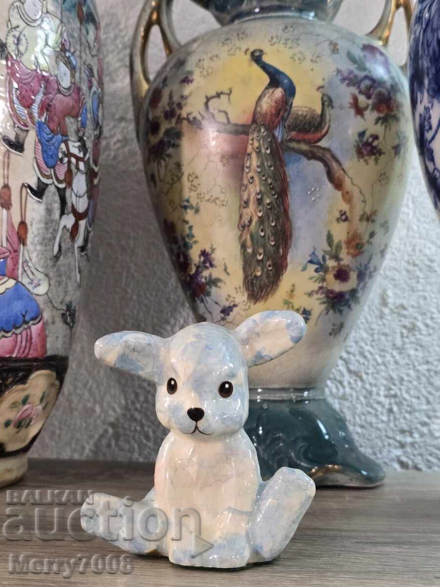 Figurină din porțelan reprezentând un ursuleț adorabil !!!