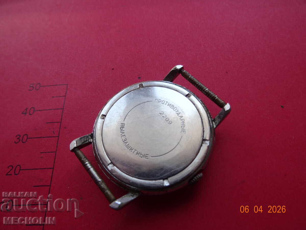 Livrarea CEAS DE COLECȚIE RUSESC VOSTOK