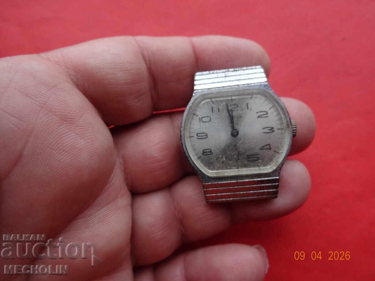 руски КОЛЕКЦИОНЕРСКИ   ЧАСОВНИК ПОБЕДА - 5
