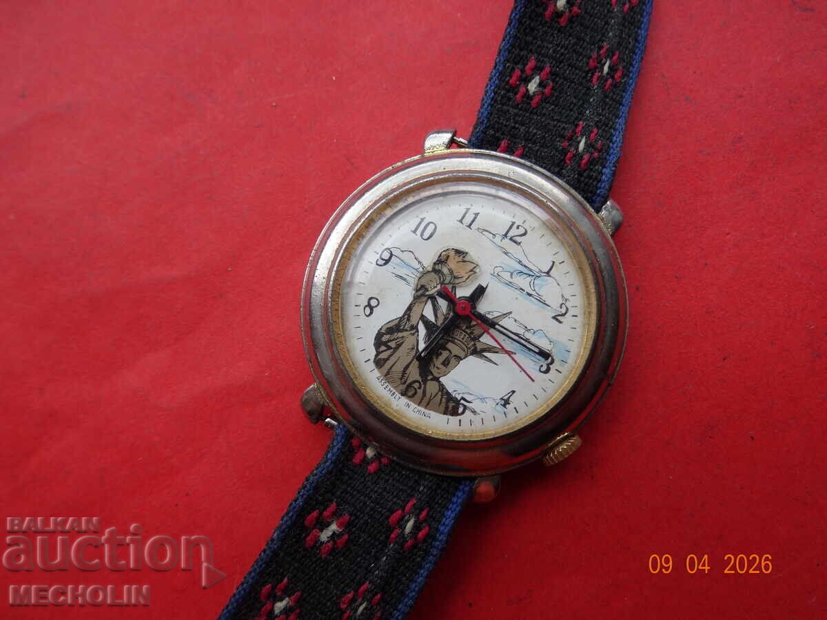 КОЛЕКЦИОНЕРСКИ   ЧАСОВНИК 2D СТАТУЯТА НА СВОБОДАТА с цена € 20.00 | 39.12 лв.