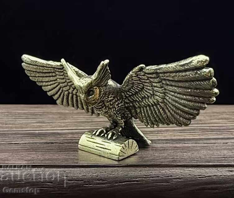 Licitație PREȚ BUN! 30 g figurină stilizată din bronz, bufniță, din sec. I!